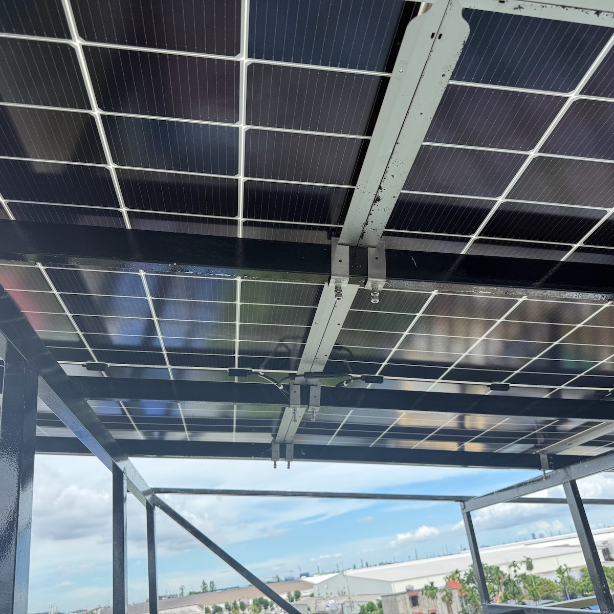 Khung đỡ điện năng lượng 5kwp tại Hải Phòng, do Hanogen lắp đặt