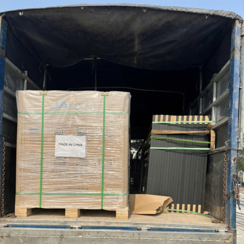 Chuyển vật tư Hanogen lắp điện năng lượng mặt trời nhà xưởng trang trại 50kwp