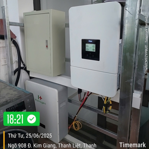 Pin lưu trữ điện NLMT Hanogen 100Ah 5ký lắp đặt thực tế