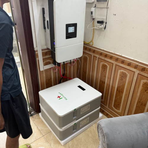 Pin lưu trữ điện NLMT Hanogen 100Ah 5ký lắp đặt Hải Dương