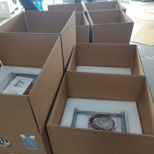 Pin lưu trữ điện NLMT Hanogen 100Ah 5ký đóng hộp carton